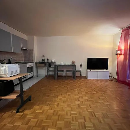 Cosy Side דירה מונטרה